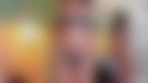 you like my dance? i wanna show you a sexy striptease by moremia