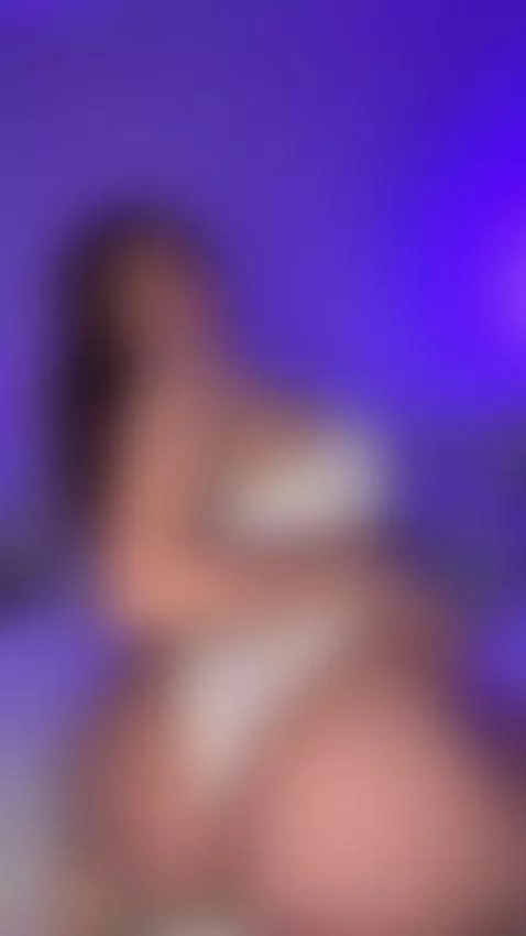 SUBSCRIBE ONLYFANS = HOT GIFT🥵 by olyasweet1111