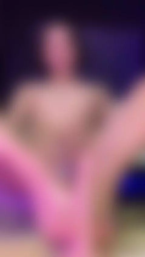 Fuck my feets by brann-tadzio