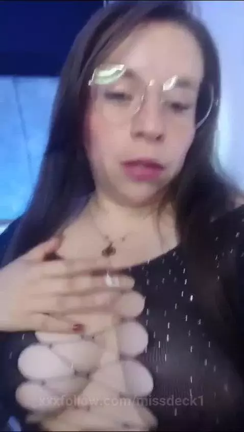 very hot for you 😋 by missdeck1