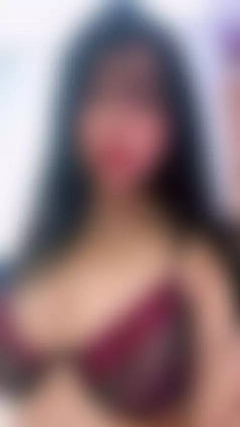 Te reto a no mirar mis pezones...          perdiste jajajaja by pettit-courtny