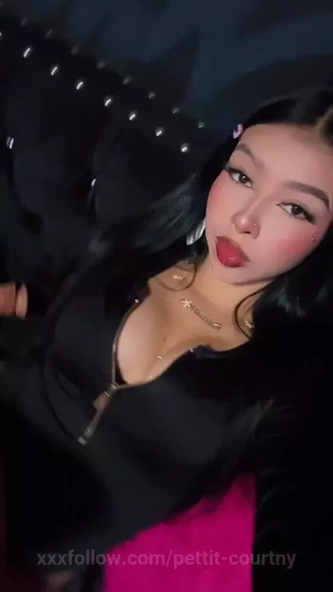 is it true that my smile makes you fall in love? by pettit-courtny