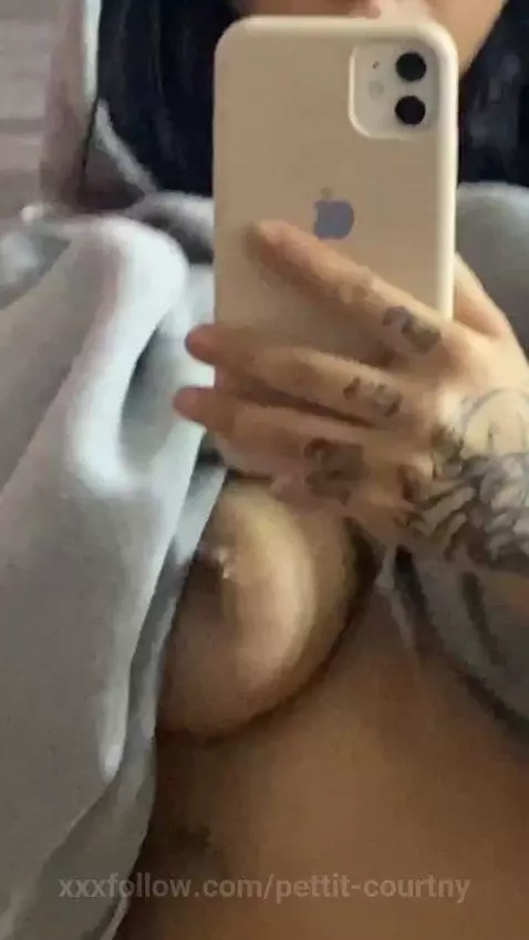 Mmm 😏💦 by pettit-courtny