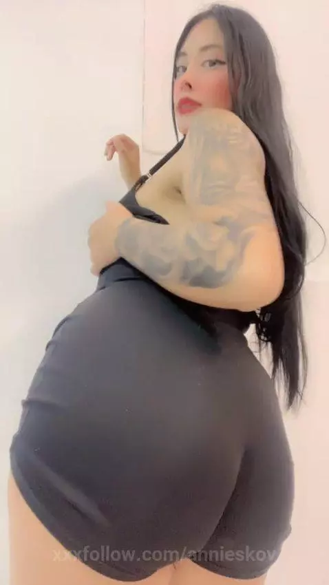 Hot show… and uncensored 💋 by annieskov