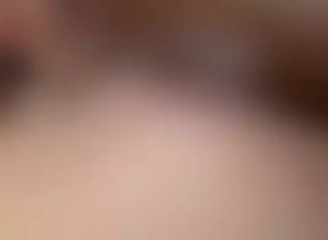 la nueva modelo les manda un regalito by maycasting