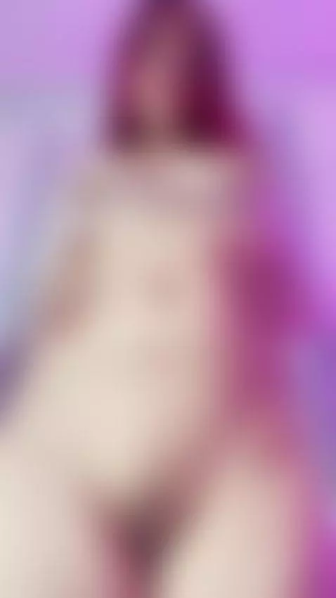 Hi guys, you can enjoy wonderful natural tits bouncing and d... by adaferreira