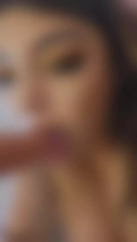 Would you like to try this intense blowjob?👅💦 by roxanediaz