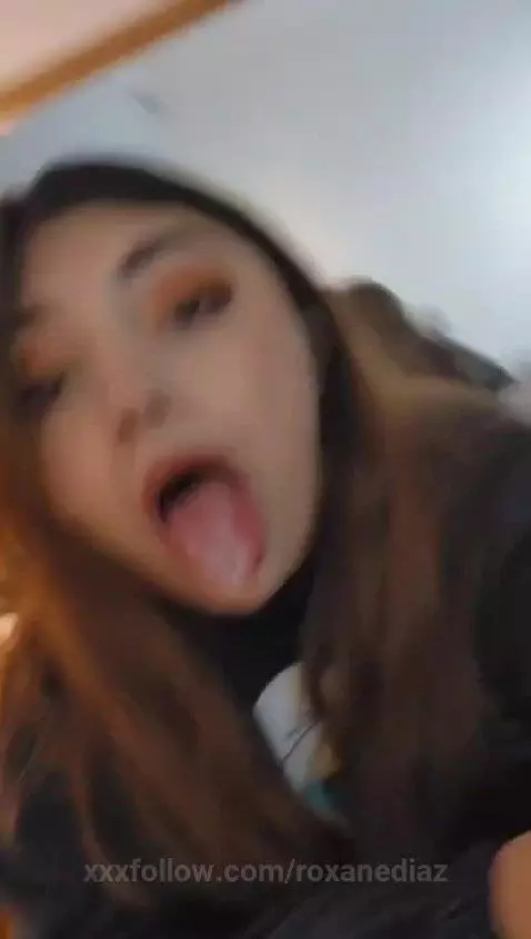 I want you to cum in my face 👅🔥 by roxanediaz