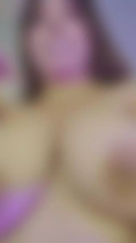 I want us to start the week in the best way, enjoying it tog... by roxanediaz