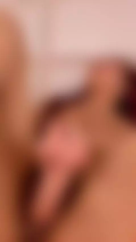 My pussy is being fucked 🍆💦 by zukyxyakihiro89