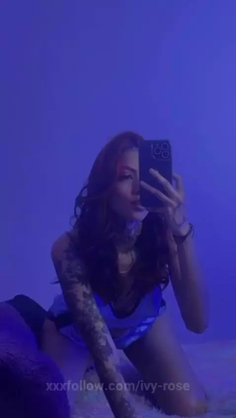 👀👀 by ivy-rose