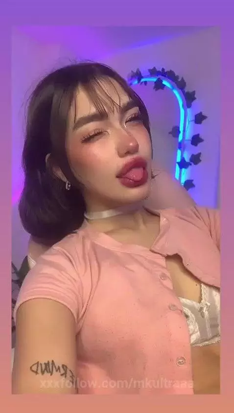 hiii <333 by mkultraaa