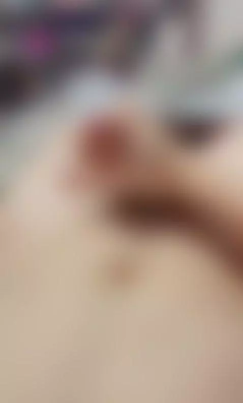 so cum 2. plaese follow me and like hit by tallnerdyguy