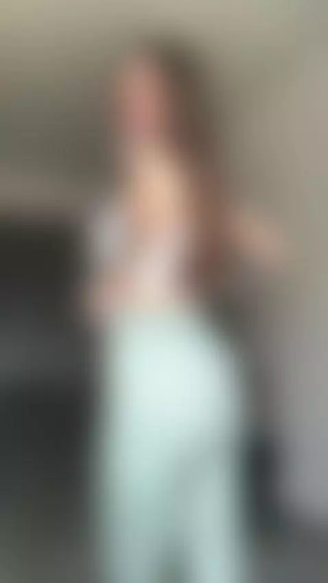 🎄My FREE OnlyFans👇 by wonderlia1