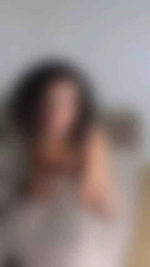 Don’t look away… you are mine right now.”🥵 by arinnarussell