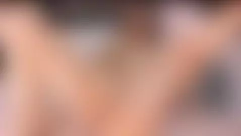 Exclusive content. Guaranteed visual pleasure. by arinnarussell