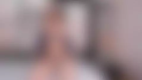 .I invite you to discover my most intimate side ... live 💕 by arinnarussell