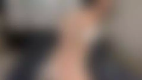 Enjoy my sensual and burning body that wants to fill you wit... by arinnarussell