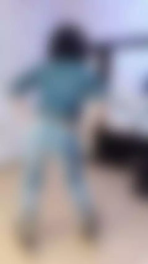 Enjoy my delicious pussy while I make you a delicious blowjo... by arinnarussell