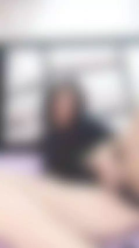 Show me how much you can resist... 🥵🥵 by arinnarussell