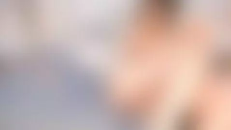 come and play with my hot and dominant body🔥🍑💦😈 by arinnarussell