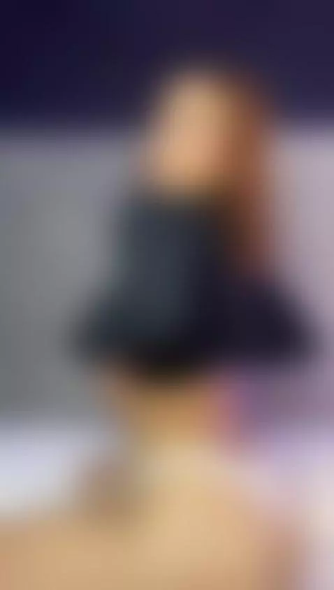 I'm waiting for you in my living room my love 😏😈 by sofii-2