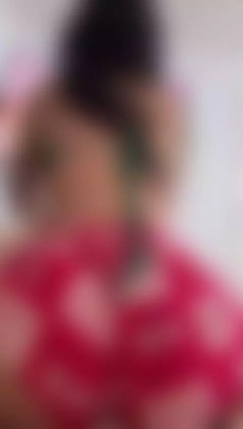 A soft bounce by rebecaa-jones