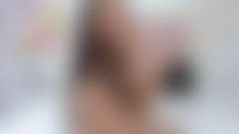 Do you prefer to lick or suck my feet ? 🦶🏻👅 by hayleymarshaall