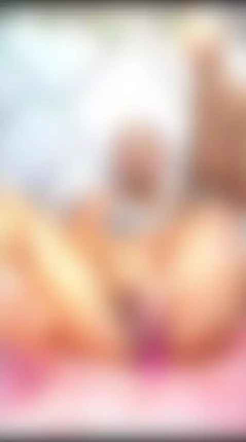 Online now! 🥰🥵 by nahomylex