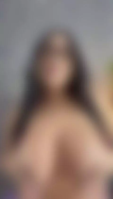 Delicious and big tits! by sussierogers