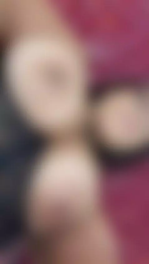 Pretty in pink, dirty in mind 💗👅 by sussierogers