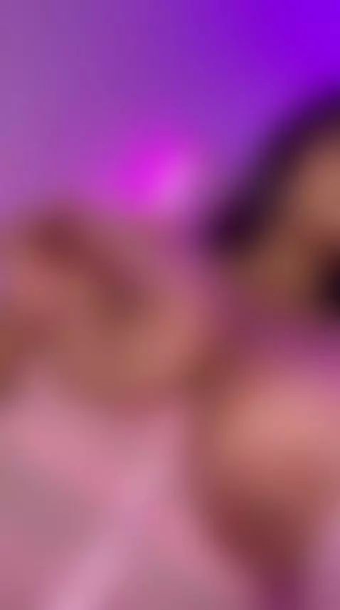 Spit on my tits, I like that 🤤 by sussierogers