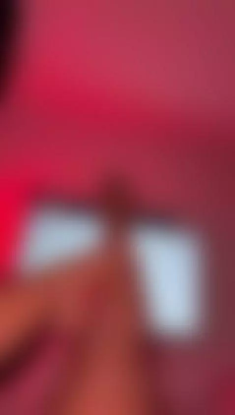 would you cum on my feet? by sussierogers