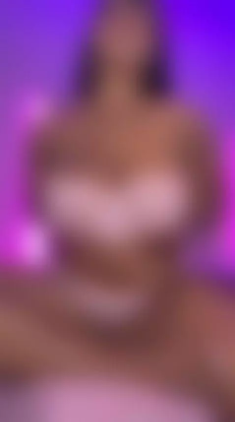 Come play with me, I’ll ride until I’m soaked and moaning yo... by sussierogers