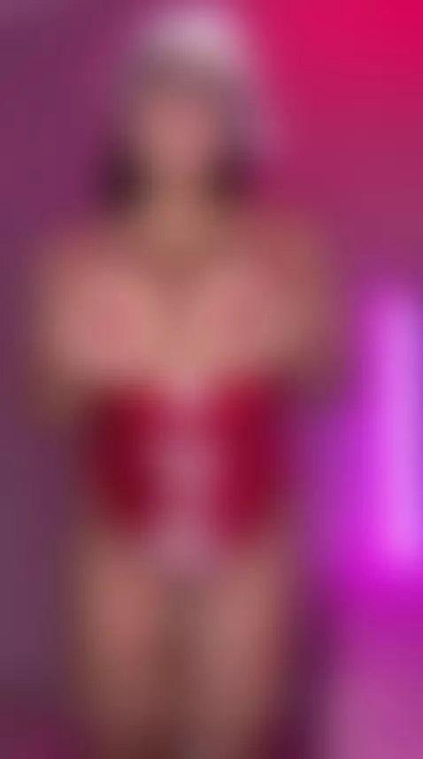 Creamy Pussy Holiday Special 💦🎄 by sussierogers