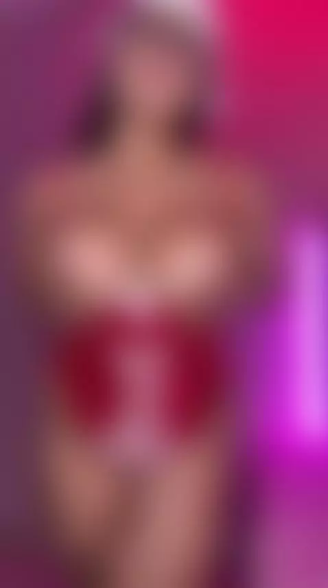 Be mine tonight 💖 https://www.camsoda.com/sussierogers by sussierogers