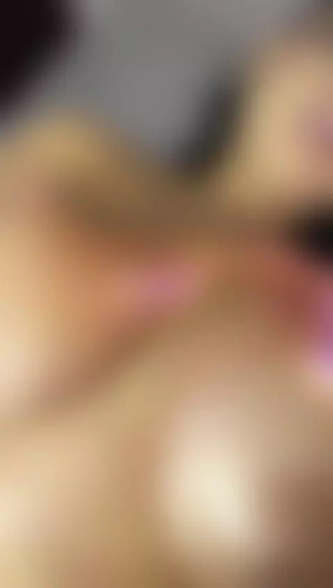 See me Now bouncing my big tits while i ride❤️🥵 by sussierogers