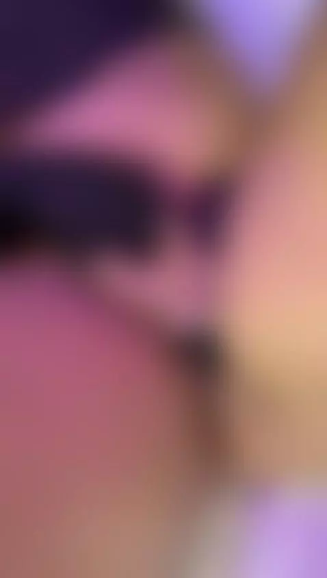 This busty beauty wants to give you an incredible titfuck ♥ by sussierogers