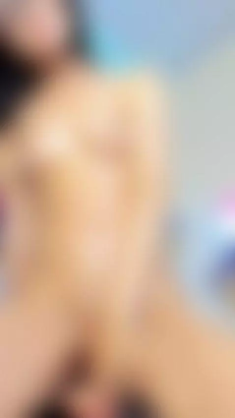 I love riding your big penis by emmaxd