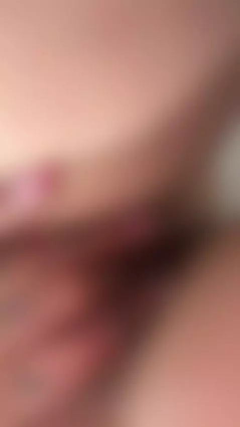 wet pussy follow me in insta by amycoquettecb