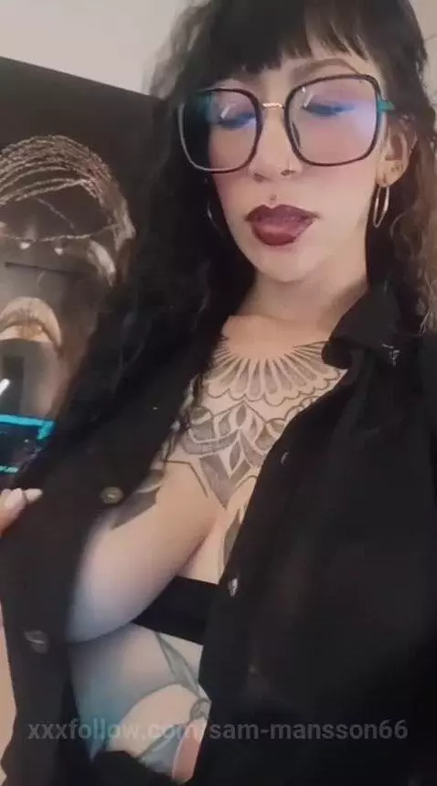 Imagine having me as your secretary, would you like? by sam-mansson66