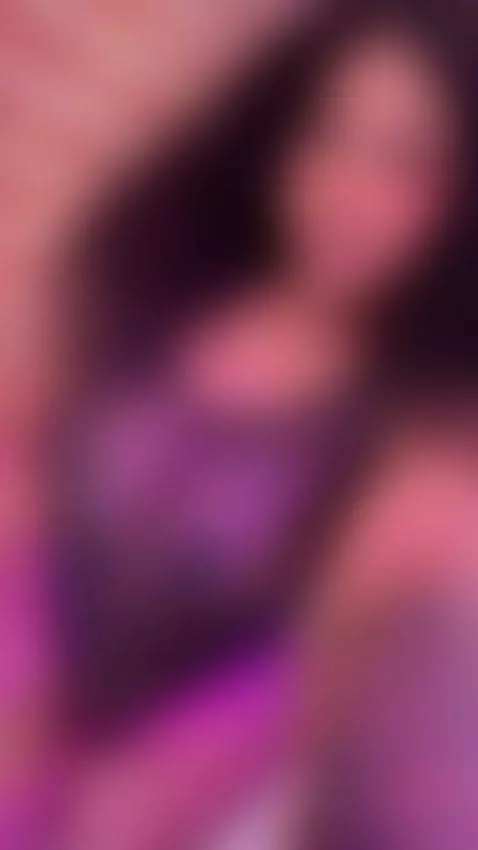 ONLINE NOIW ! Make me Squirt over u , Lovense lush + domi on... by alisoncruz