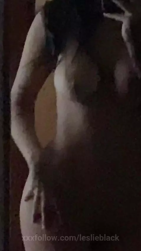 Shall we play in the dark..? by leslieblack