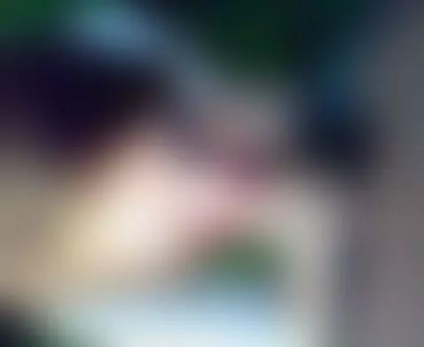 Alina meine Exfreundin hab ich damals gezwungen, das erste M... by crysteldopeart