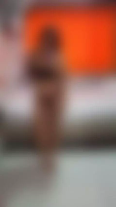 necesito compañía. te envió  la dirección  del hotel? by lizilove13