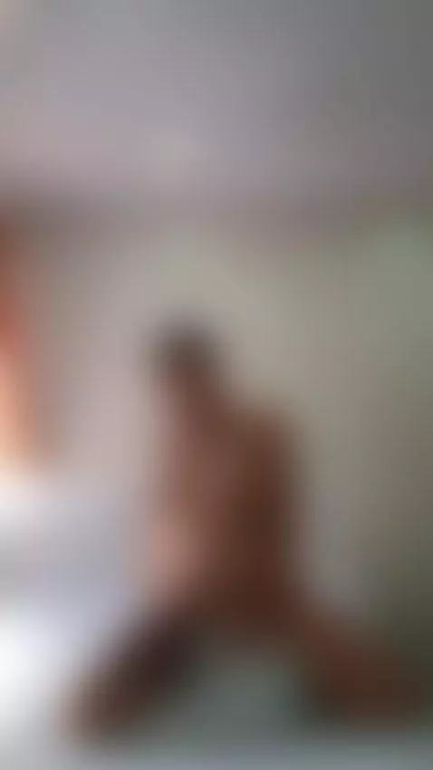 la almohada me da placer cuando estoy solita by lizilove13