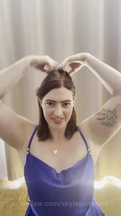 Brighting up your day https://onlyfans.com/skylasummers by skylasummers