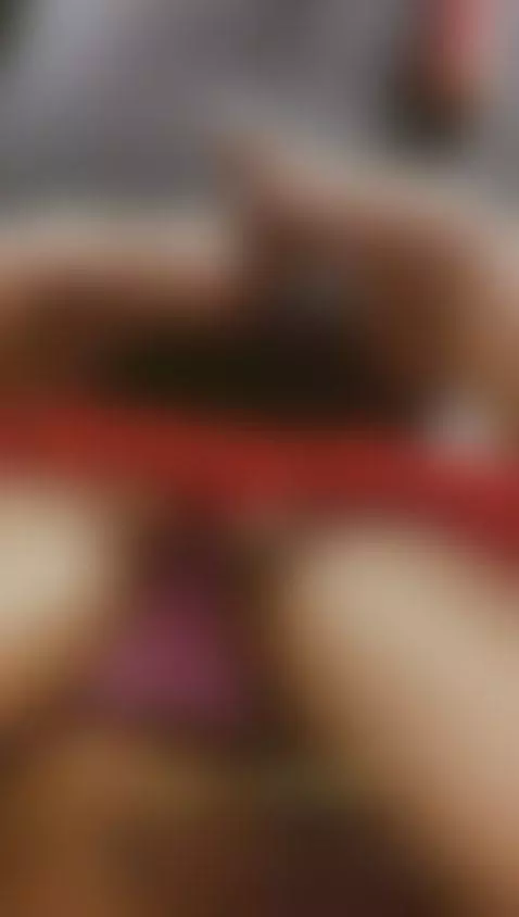 My feet are your biggest fetish 🦶🏻 by kloewatson