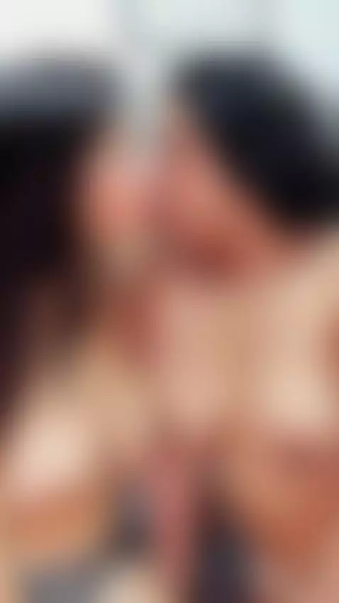 Kissing her really makes my nipples hard 😈🍒. by laiia-page