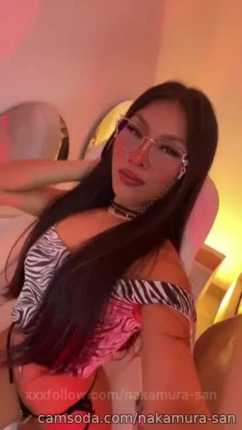 Hi!!!👄 by nakamura-san